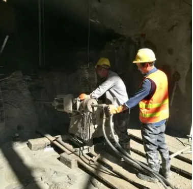 鼓楼水下抗分散灌浆料特点 水下不分散注浆料介绍